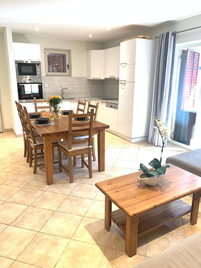 Plazs 41 Apartman *